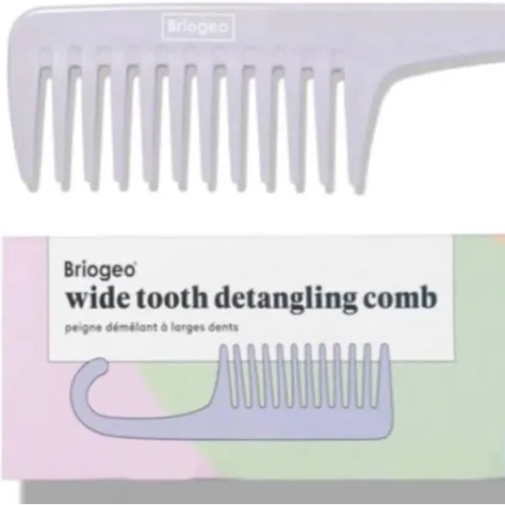 Briogeo wide tooth detangling comb